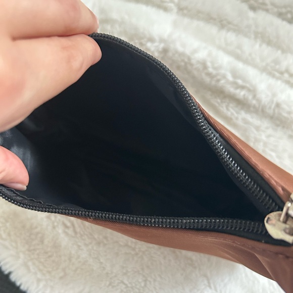 Brown Fabric Material Shoulder Bag Purse 🤎 - Picture 3 of 3